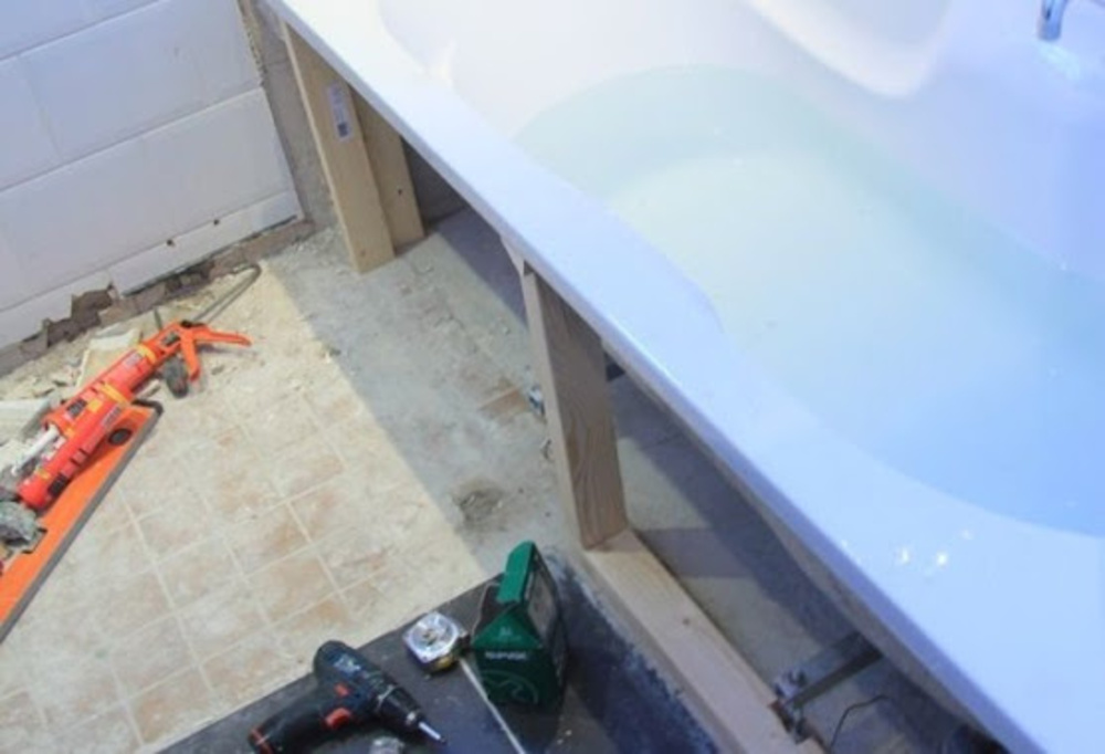 3 Things To Consider When Installing A New Bathtub On The Second Floor Artisan Contracting By J Ott - Installing A New Bathroom On The Second Floor