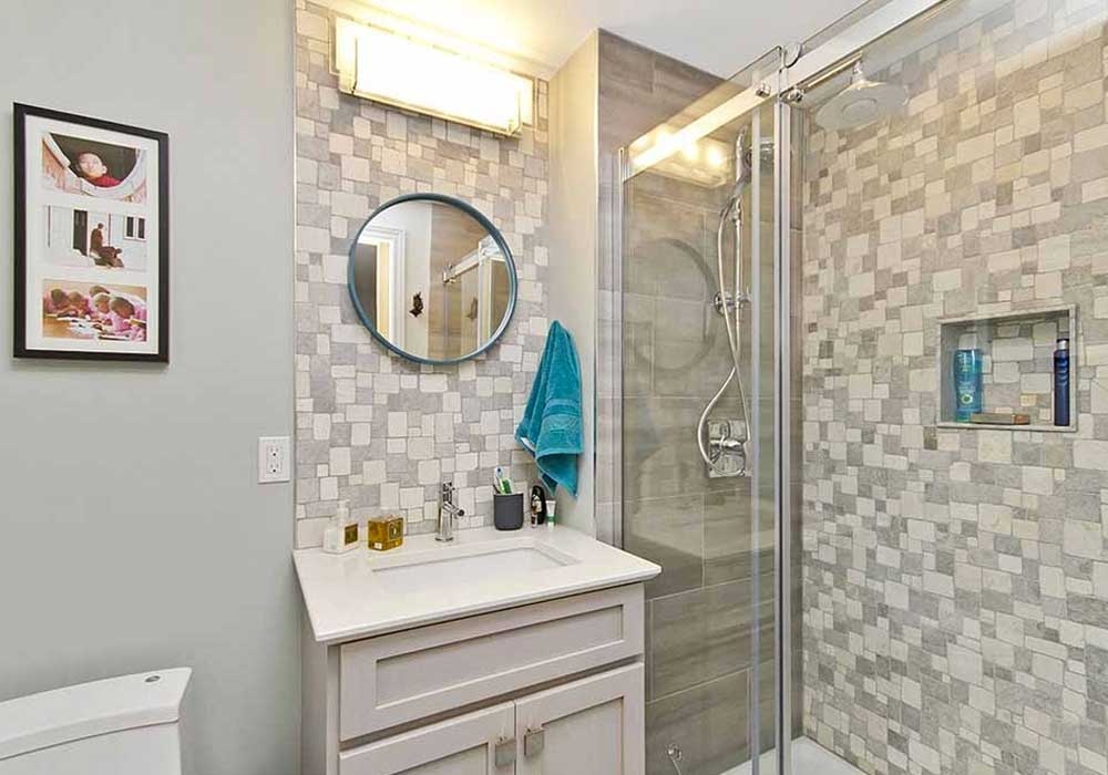 Renovating Your Bathroom - Follow these Tips to Save Space